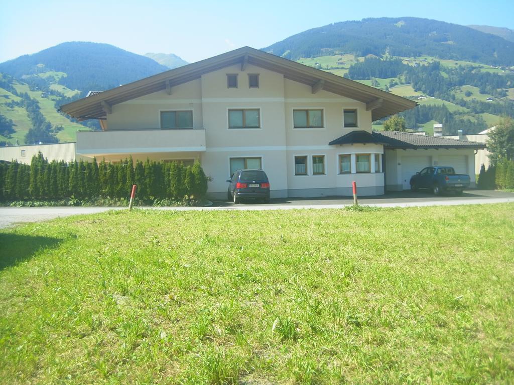 Apartment Oberbichl Рамзау им Цилертал Екстериор снимка
